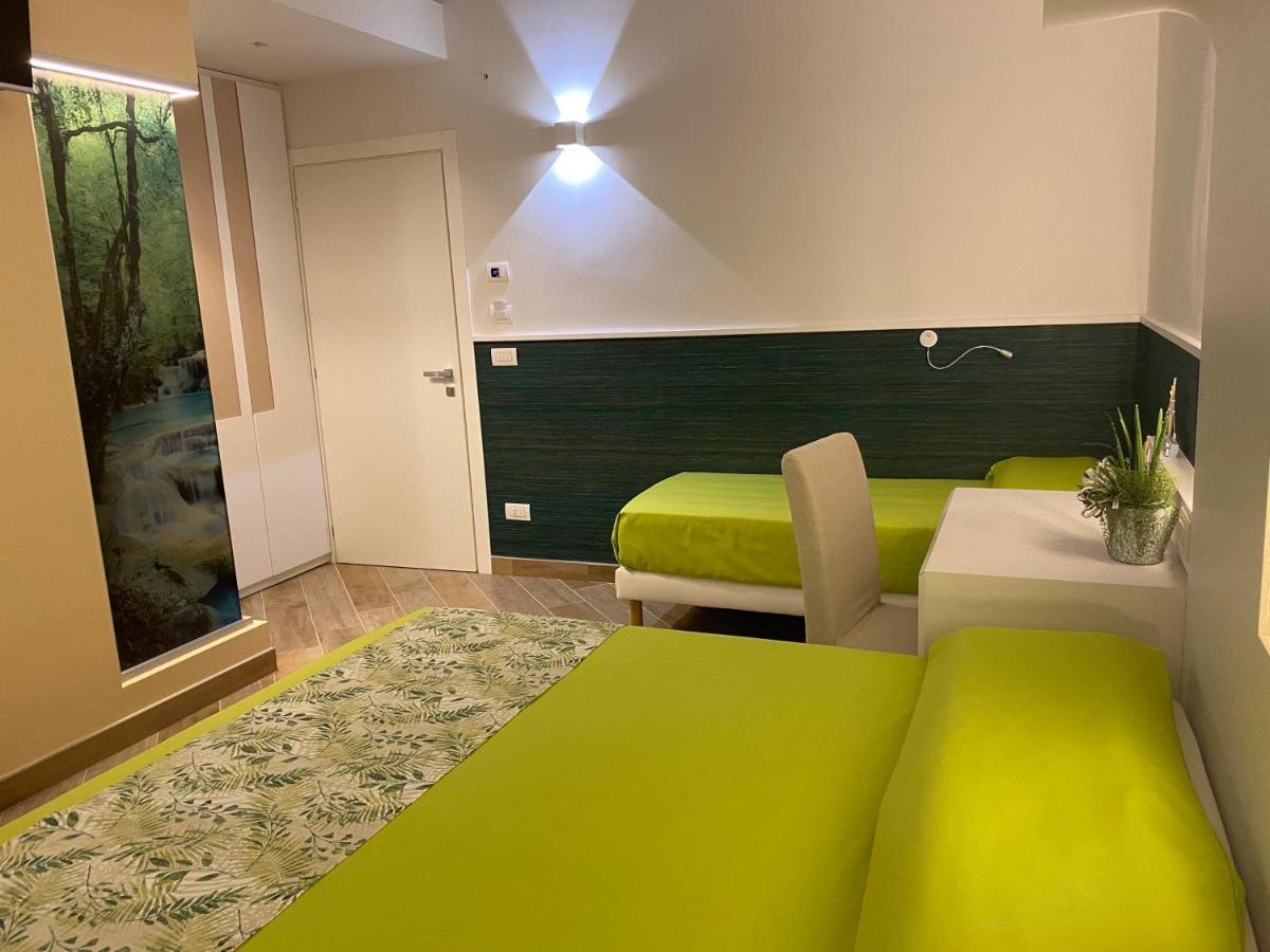 Porto Di Mare B&B Giovinazzo Exterior photo