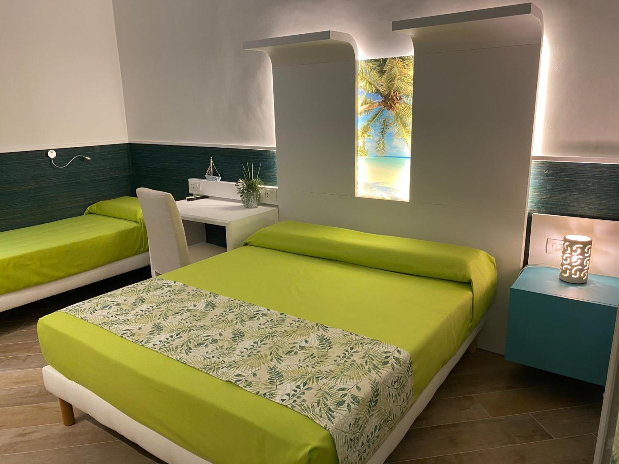 Porto Di Mare B&B Giovinazzo Exterior photo