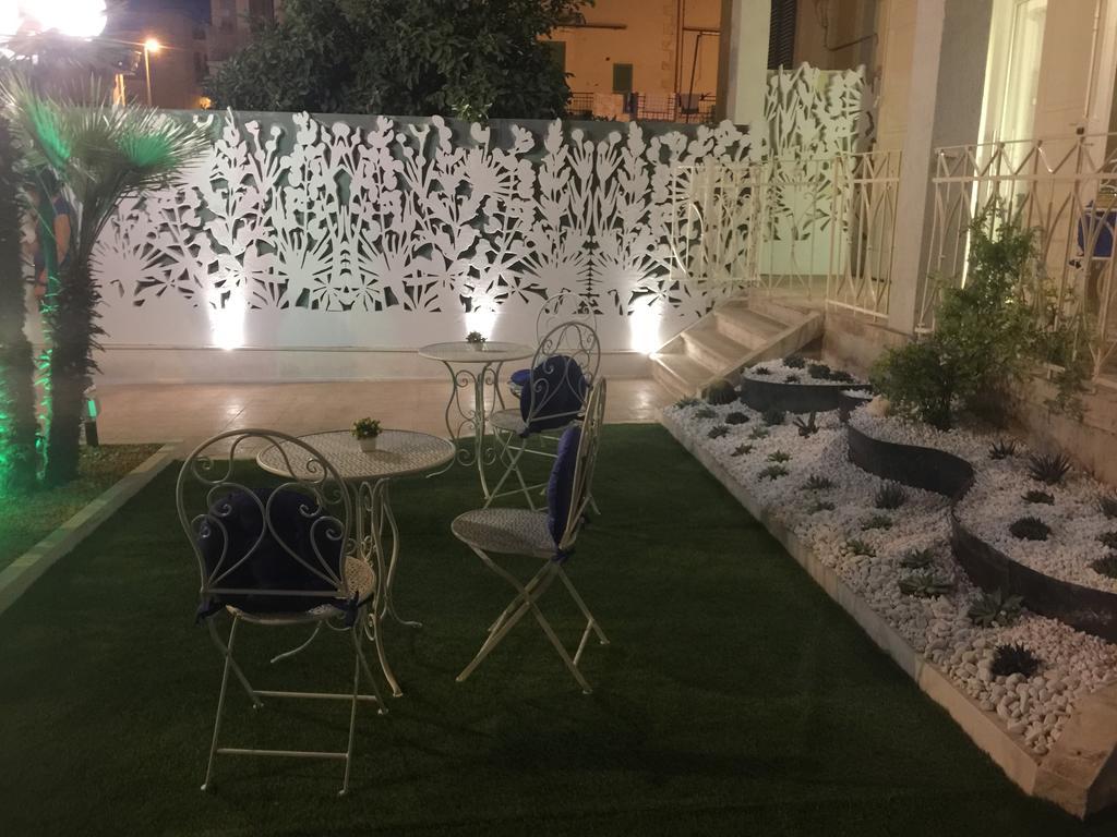 Porto Di Mare B&B Giovinazzo Exterior photo